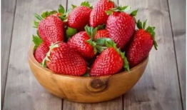 仙仙小草莓吃瓜爆料,娱乐圈惊天大瓜，真相即将揭晓！